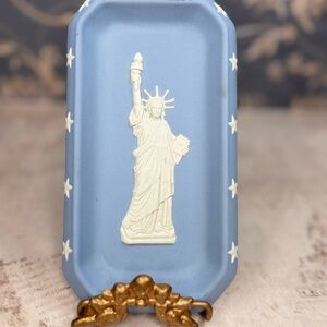 Wedgwood Jasperware Blue Tray Statue of Liberty 1886-1986 Trinket Dish